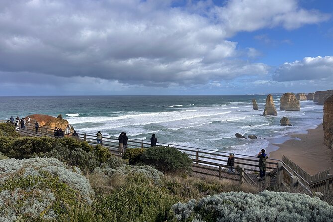 12 Apostles,Great Ocean Road Tour - hotel PICKUP & free entries - Who should book this small-group Great Ocean Road day trip?