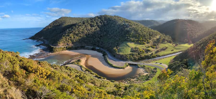 2 Day Great Ocean Road Small Group Tour - Torquay and Bells Beach: Surf Coast Views Plus a Road Story
