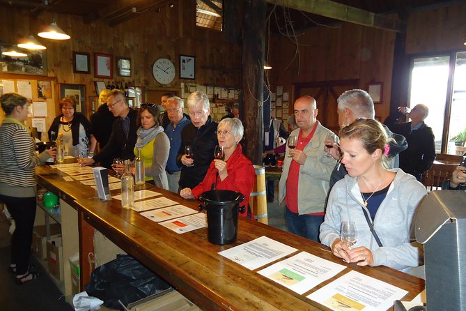 2-Day Yarra Valley Wine Tour with Luxury Vineyard Resort Stay - Day 2: Yering Farm’s Hay Shed Charm and Soumah’s Cool-Climate Wines