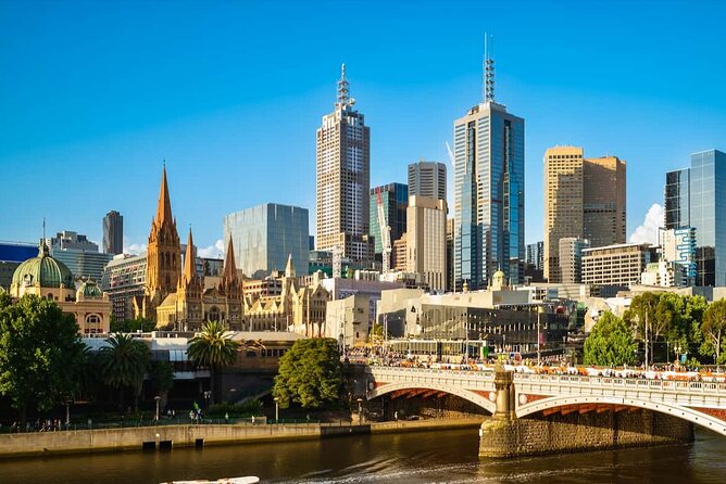4 Hour Private Tour of Melbourne's Iconic Highlights with Guide - Federation Square and Melbourne’s river-side heart