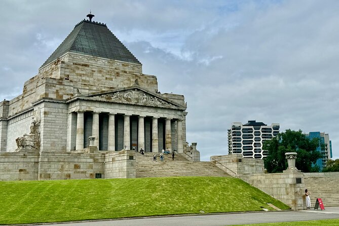 4 Hours Sightseeing Small Group Tour in Melbourne City - Shrine of Remembrance: A Quiet Detour That Adds Meaning to the Day