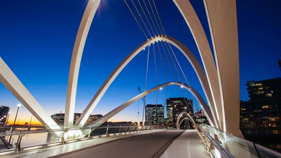 Best of Melbourne: Private Walking Tour with a Local - Guide style: local resident energy vs. history depth
