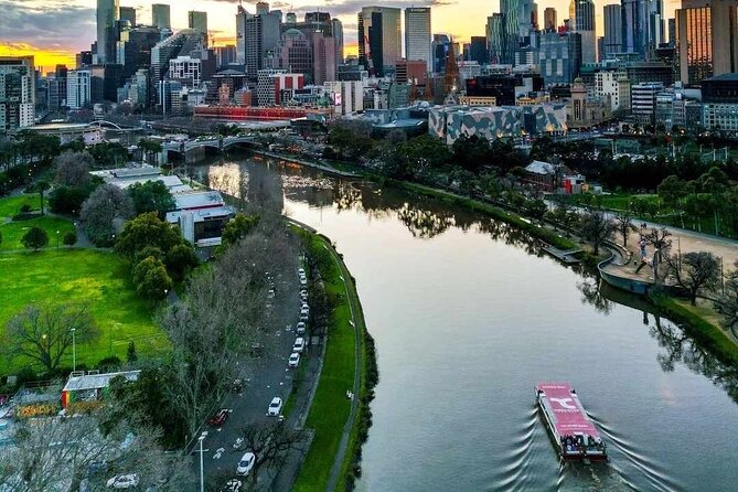 Breathtaking Sightseeing Cruises In the Heart of Melbourne - The Real Value of $23.77 and Who This Cruise Fits Best