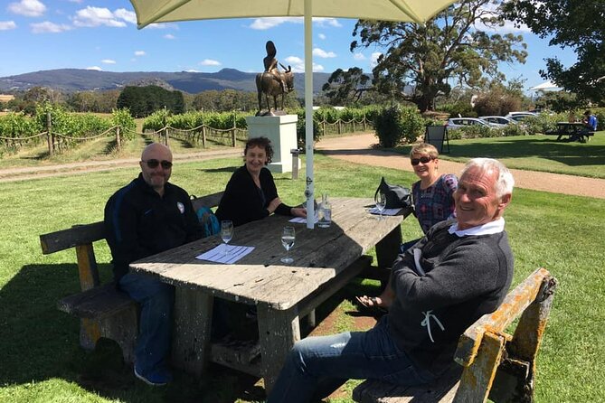 Champion Racehorse Tour with Beer and Wine Tasting - Timing and Group Size: How This Day Trip Feels in Real Life