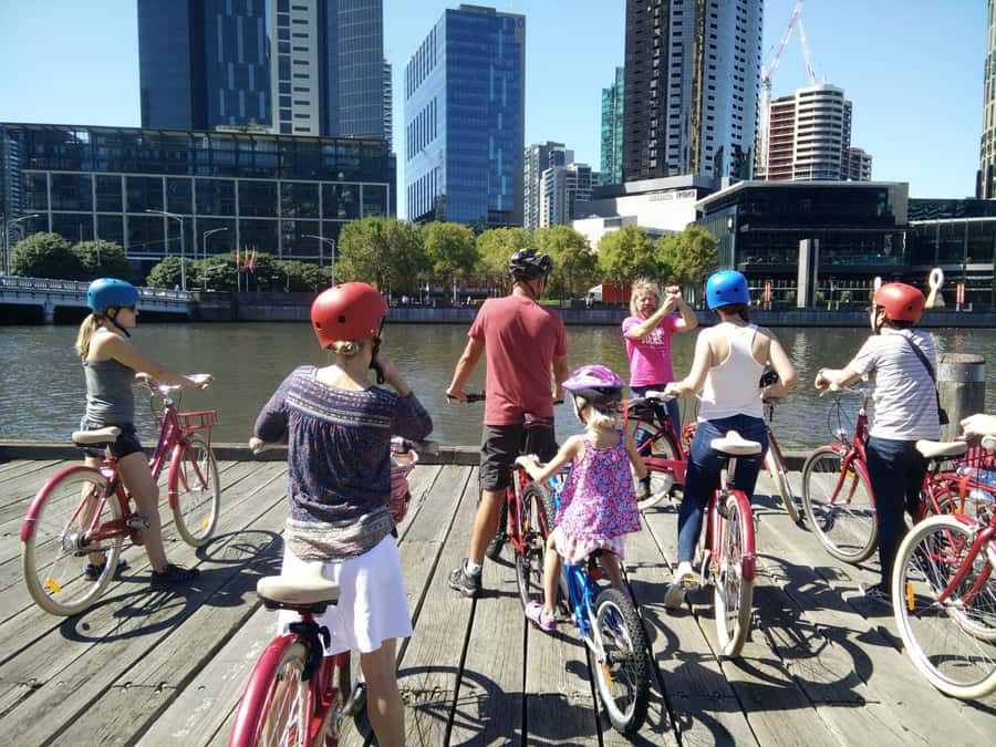 Classic Melbourne Bike tour - Weather and Gear: Rain or Shine, and How to Show Up Smart