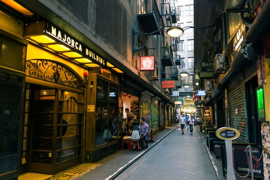 Classic Pivate Melbourne Walking Tour Start from your hotel - The Yarra River stroll: where the city’s pulse shows up