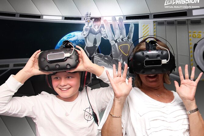 Entermission Melbourne - 60min Virtual Reality Escape Rooms - Picking Your Adventure: Wireless Free-Roam vs Seated VR