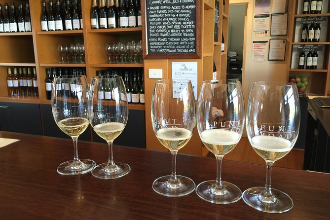 Epic Yarra Valley Wine Tour + Lunch, Chocolate & Gin/Beer Option - Getting out of the city fast: transfers and the 8.5-hour pacing