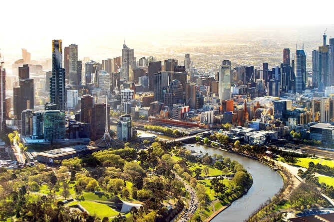 Explore Melbourne: Self-Guided Audio Tour - St Paul’s Cathedral in 15 minutes: quick look, no ticket