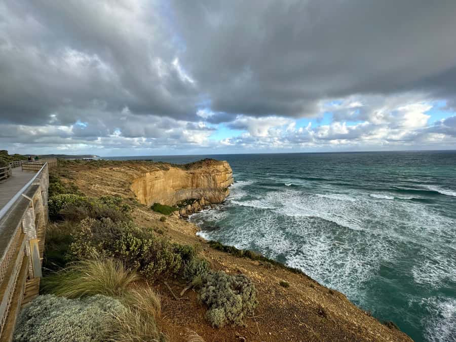 From Melbourne: 12 Apostles & Great Ocean Road Private Tour - Guides Make the Day: Leo, Dickson, Jimmy, Michael Yung