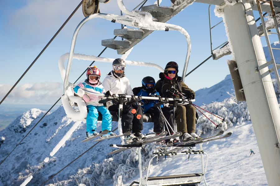 From Melbourne: Day Trip to Mt Buller by Premium Tour Coach - The schedule logic: first to arrive, last to leave