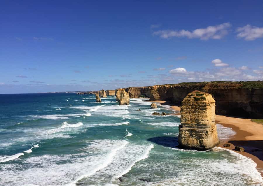 From Melbourne: Great Ocean Road Boutique Tour in Reverse - Winchelsea breakfast stop: stretch legs before the coast