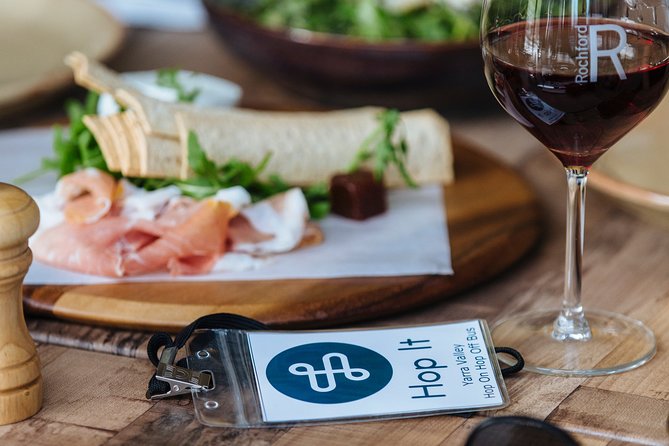 From Melbourne: Hop On Hop Off Yarra Valley - RED Route - Tastings, bookings, and not losing hours