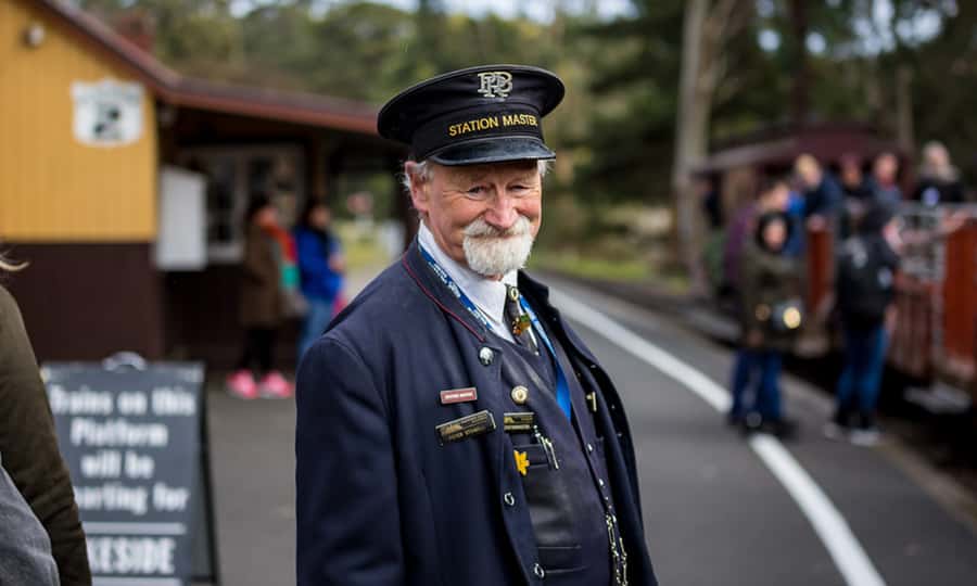 From Melbourne: Puffing Billy & Penguins Combo Tour Package - Getting to the Dandenongs: pickup windows and coach comfort