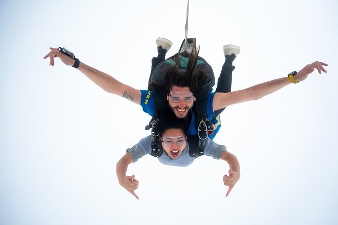 From Melbourne: Tandem Skydive over Great Ocean Road - Flight time and the count-down: what to expect before you leave the plane