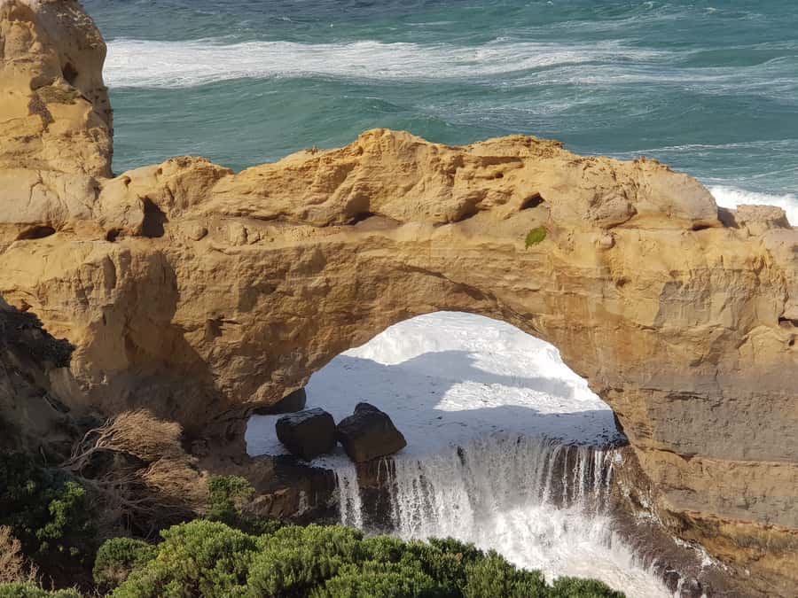 From Melbourne: Ultimate 2-Day Great Ocean Road Tour - Entering The Great Ocean Road From Melbourne: Timing Matters