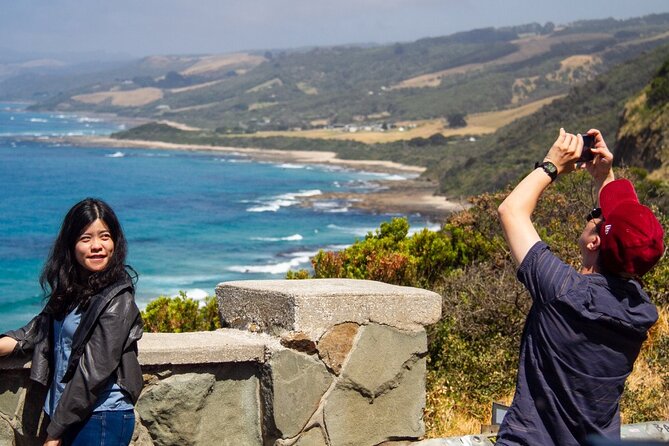 Full-Day Great Ocean Road and 12 Apostles Sunset Tour from Melbourne - Loch Ard Gorge: the shipwreck story you can stand on