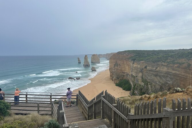 Great Ocean Road 12 apostles PRIVATE Luxury Tour 5 PAX all incl. - Quick highlights that matter on the Great Ocean Road