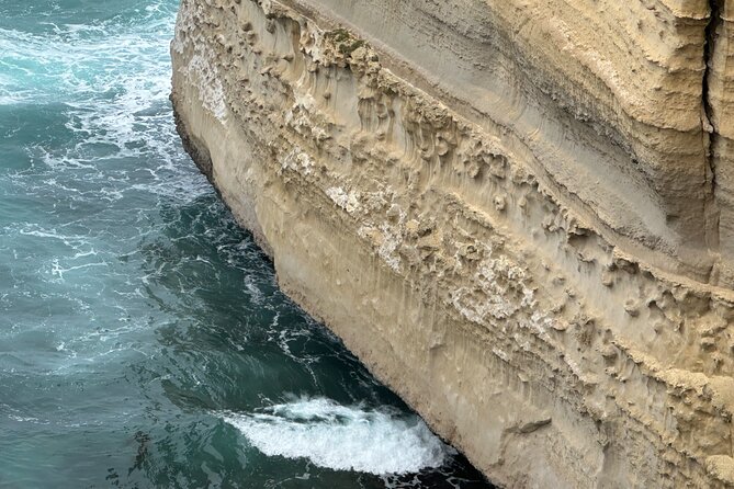 Great Ocean Road 12 apostles PRIVATE Luxury Tour 5 PAX all incl. - Mutton Bird Lookout: ancient ocean stories in 20 minutes