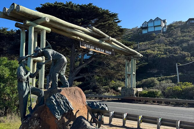 Great Ocean Road and 12 Apostles Private Day Tour - Stop 4: Great Ocean Road Memorial Archway—WWI remembrance by the road