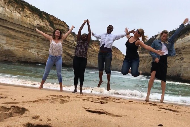 Great Ocean Road Reverse Itinerary PREMIUM Tour - Max 11 Guests - Stop-by-stop: from Winchelsea to the early Twelve Apostles