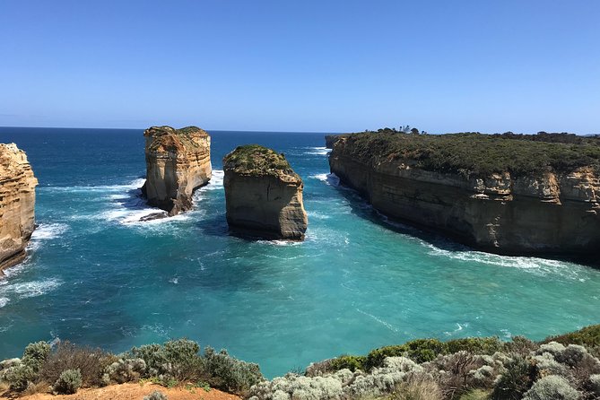 Great Ocean Road Reverse Itinerary PREMIUM Tour - Max 11 Guests - Loch Ard Gorge: the shipwreck story and a longer walking stretch