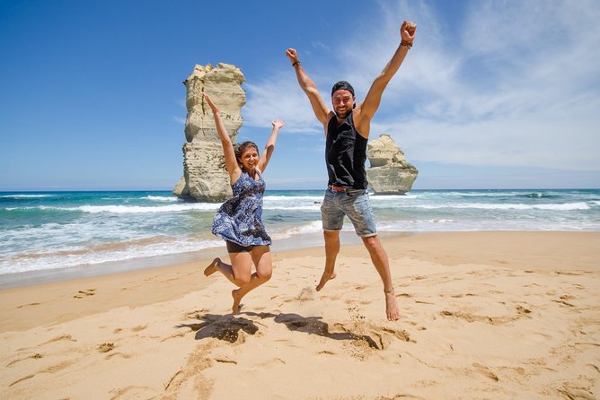 Great Ocean Road Reverse Rainforest & 12 Apostles from Melbourne - Loch Ard Gorge: Shipwreck Country With a Real Walk