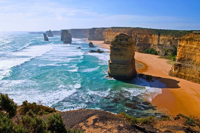 Great Ocean Road Small-Group Eco Tour from Melbourne - Guides make the day: Thomas, Lucy, Jacqui, Rhys, and the safe-driver factor