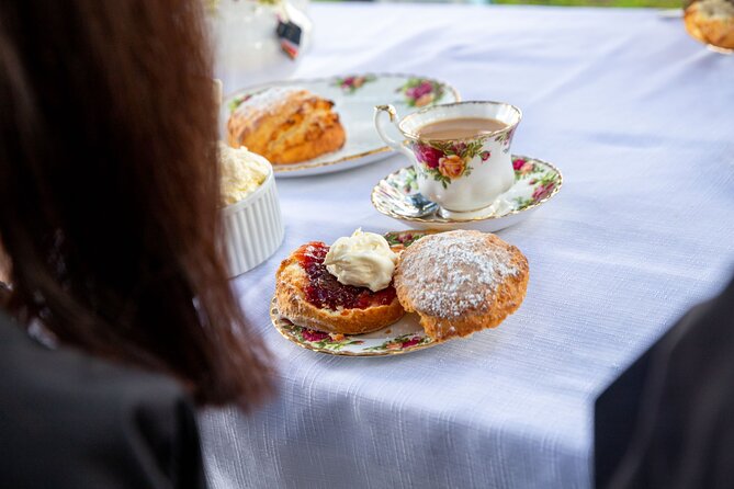 Half Day Living Legends tour with Devonshire Tea - Stop at Living Legends: meeting, feeding, and patting retired champions
