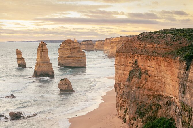 Lux Great Ocean Road Tour Reverse - Max 11 Hotel Pickup - The Route in Order: Melbourne to the Apostles, Then Back Again