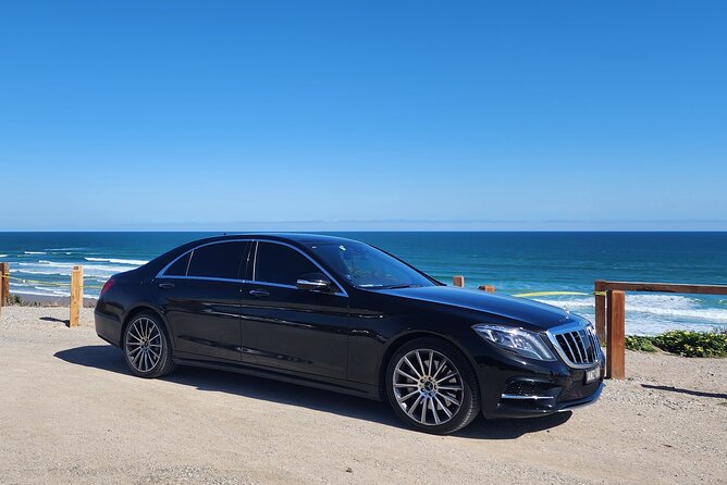 Luxury Airport Transfer to Melbourne CBD - Melbourne on First Contact: Comfort Plus Quick Local Insight