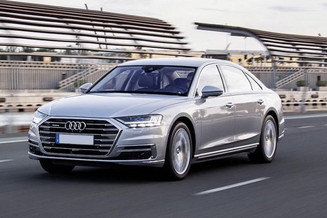 Luxury Chauffeur Car Melbourne Airport To CBD or city to airport - Luxury chauffeur in Melbourne: what this transfer is really like