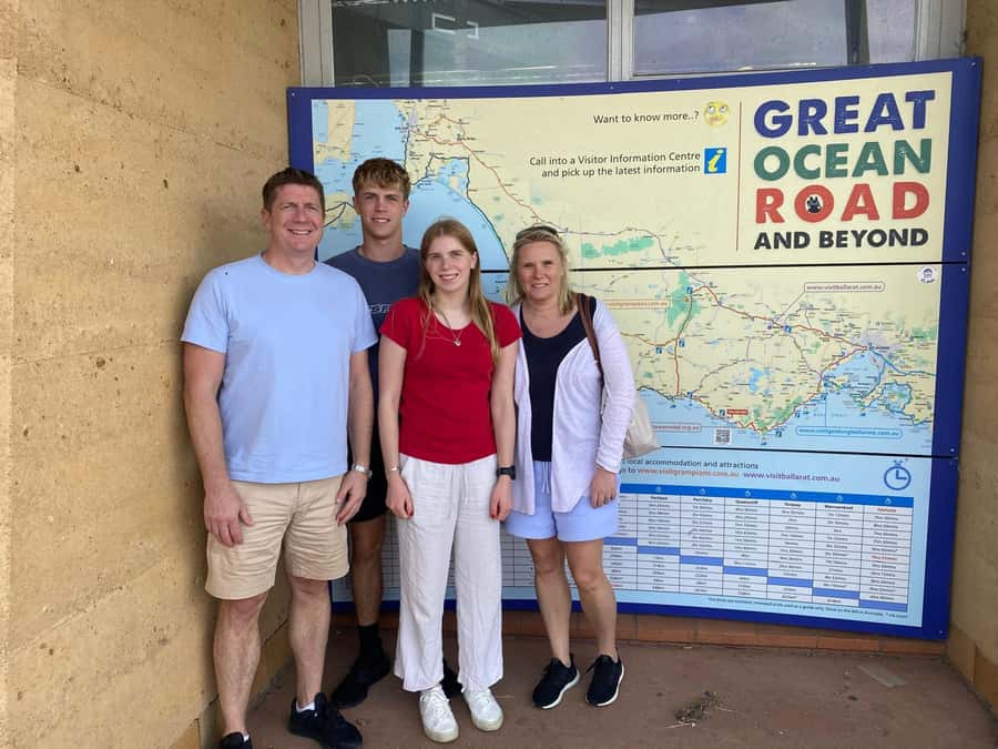 Luxury Private Great Ocean Road Tour – Up to 14 Guests - Key things that make this tour worth your time