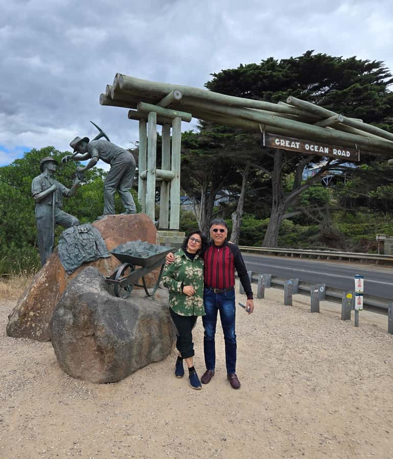 Luxury Private Great Ocean Road Tour – Up to 14 Guests - Lorne and Apollo Bay: where the day gives you breathing room