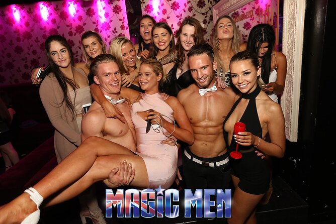 Magic Men Cabaret Ladies Night - Photos with the cast after the show: how to get the most out of it
