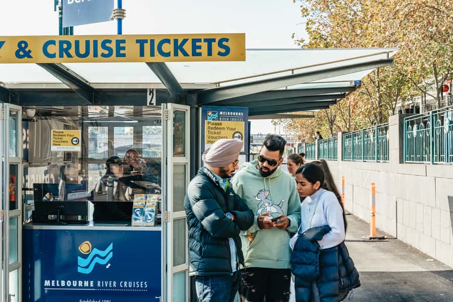 Melbourne: 2-Hour City Highlights River Cruise - Melbourne’s Sports Precinct From the Water: MCG and Olympic Park