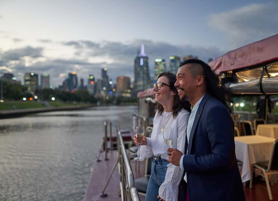 Melbourne: 4-Course Dinner Cruise with Drinks - The 3-hour Yarra River highlights: what you’ll see from the dining boat
