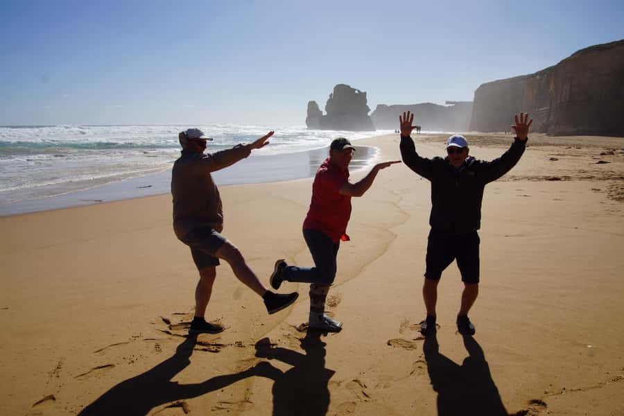 Melbourne: 4-Day Great Ocean Road (small group) to Adelaide - Day 1: Melbourne to Port Campbell with Bells Beach, koalas, rainforest, and Apostles at golden hour