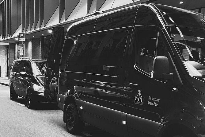 Melbourne Airport to City/CBD Private transfers 4 or more - Drop-Off in Melbourne’s Central Business District: Less Stress, More Trip