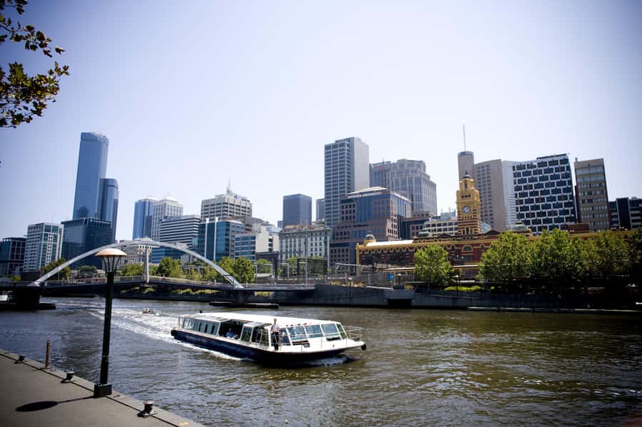 Melbourne City Cruise with Tea, Coffee, and Commentary - Key points before you book