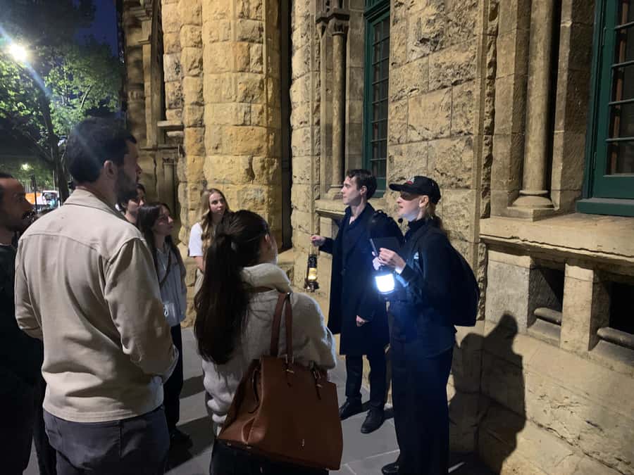 Melbourne: City Highlights Guided Walking Crime Tour - Who This Tour Suits Best