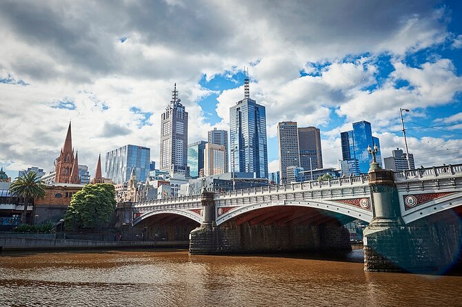 Melbourne City Sights Kayak Tour - Price and value: why $58.81 can work for a city break