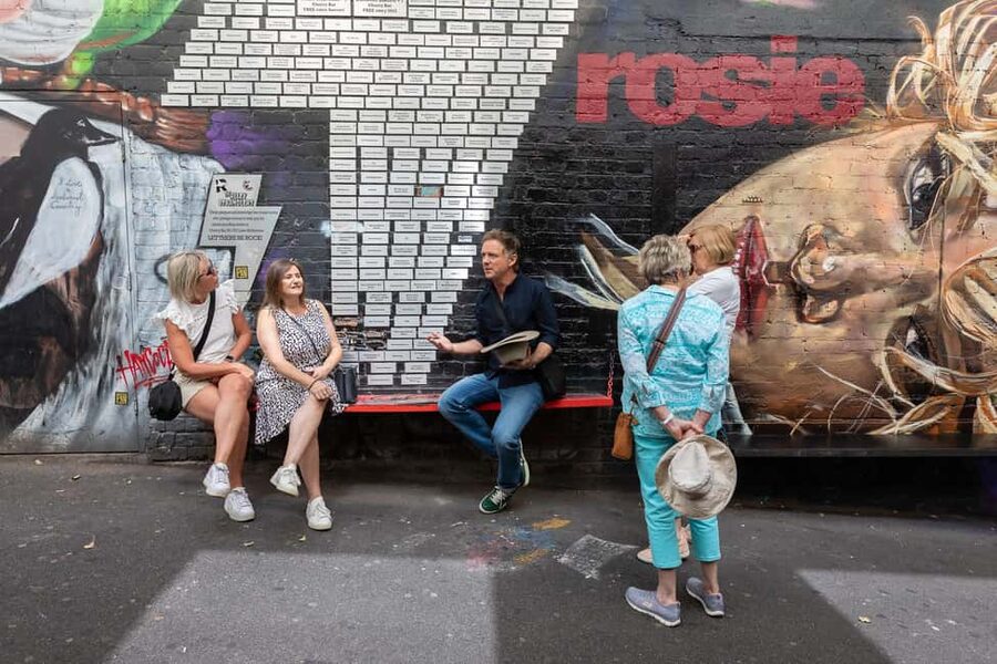 Melbourne: City Walking Tour with Local Guide - Hosier Lane street art and a pause for Aboriginal art works