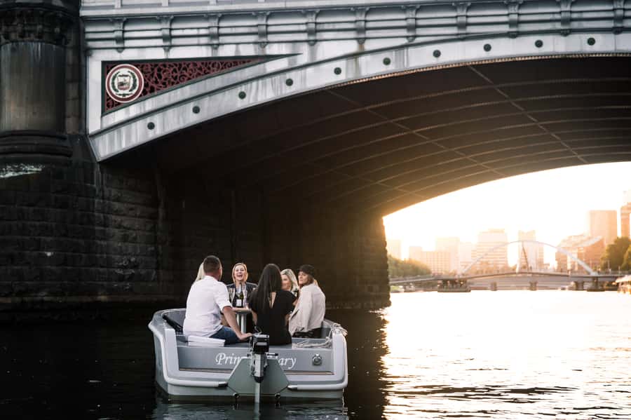 Melbourne: Electric Picnic Boat Rental on the Yarra River - FAQ