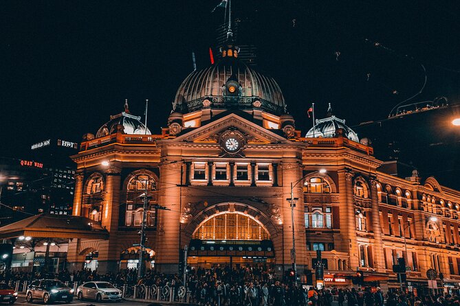 Melbourne Ghost Tour - The Wandering Route: Time, Pace, and Why Lighting Matters