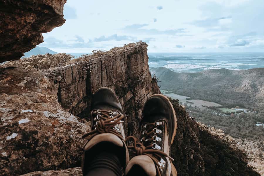 Melbourne: Grampians Day Tour - The Pinnacle: Iconic Jagged Cliffs and Photo Time