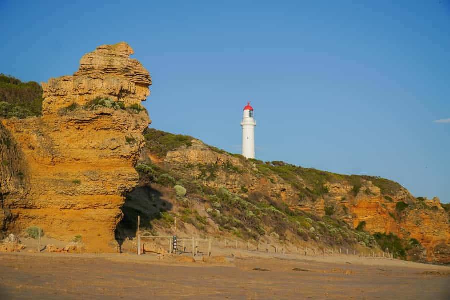 Melbourne: Great Ocean Road Adventure with Iconic Stops - Split Point Lighthouse and the Memorial Arch: Two Stops That Set the Tone