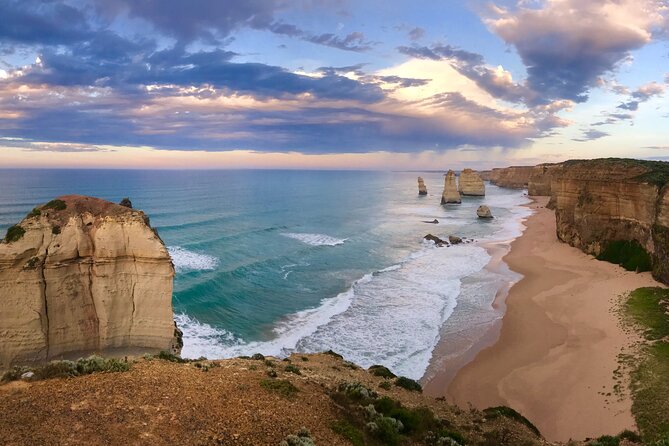 Melbourne: Great Ocean Road & Iconic Coastal Views Day Tour - Starting With Coffee and a Chocolate Factory Moment
