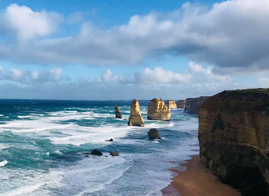 Melbourne: Great Ocean Road Max Highlights & London Bridge - The 12 Apostles: how to use your 50 minutes well