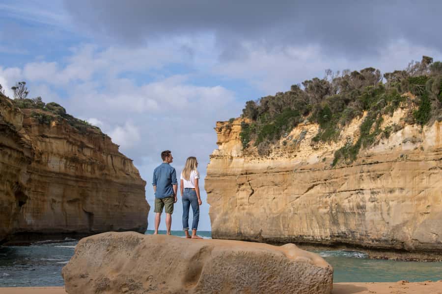 Melbourne: Great Ocean Road Ultimate 12 Apostles with Lunch - Razorback Lookout and the Shipwreck Coast extras
